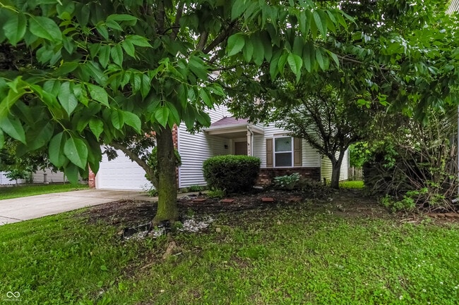 Building Photo - 1849 Southernwood Ln