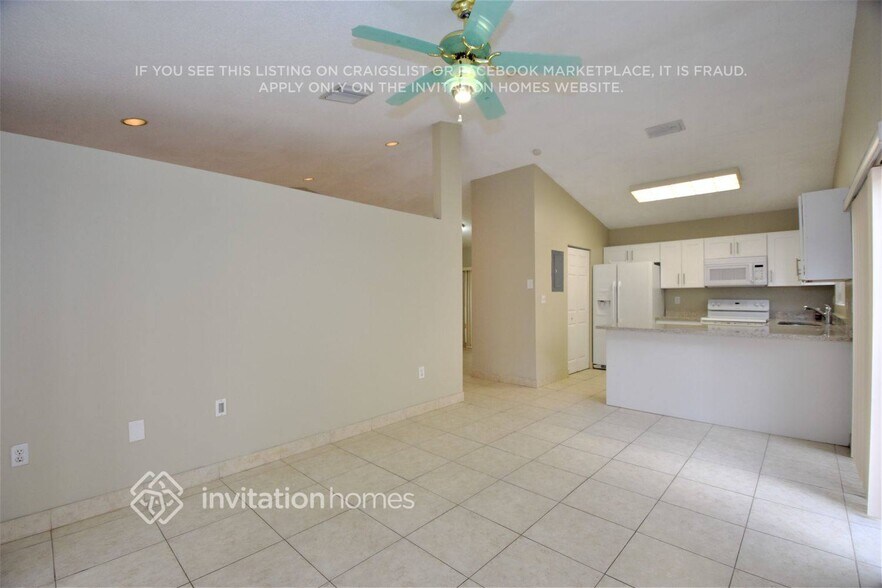 Building Photo - 11433 SW 74th Terrace