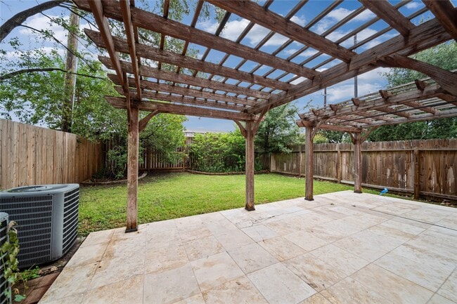 Building Photo - 14443 Basalt Ln