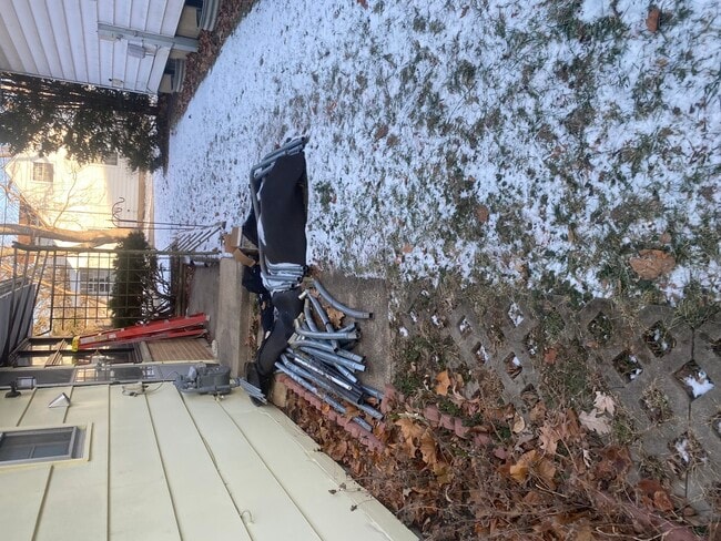 Building Photo - 156 Park Pl