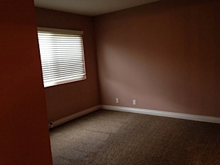 Building Photo - 145 W El Norte Pkwy