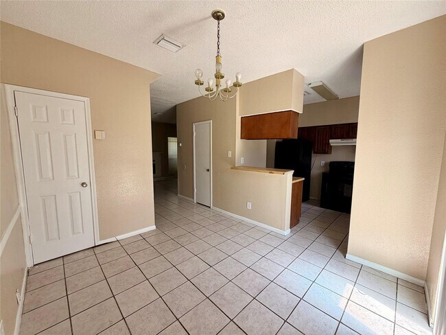 Building Photo - 12400 Brookglade Cir