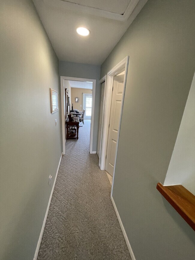 Building Photo - St. Lucie Villas