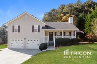 Building Photo - 250 Woodwind Dr