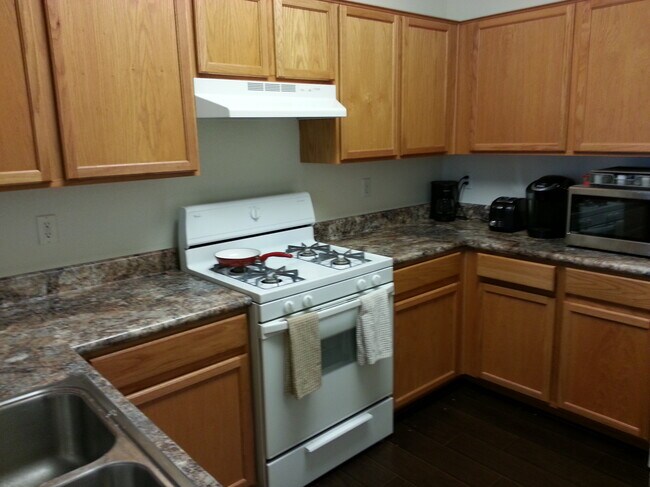 Building Photo - 900 Duckhorn Ct