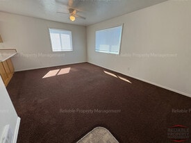 Building Photo - 230 W Anderson St