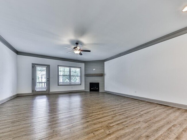 Building Photo - 419 Stovall Pl