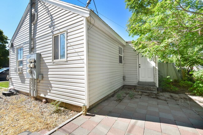 Building Photo - 8630 W 2800 S