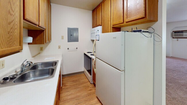 Interior Photo - Park Place West