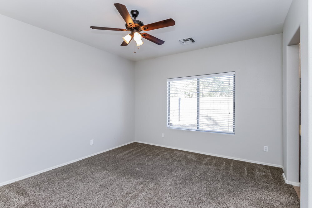 Building Photo - 3402 N 129th Dr