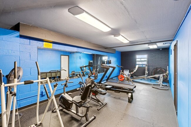 Building Photo - 9060 Palisade Ave