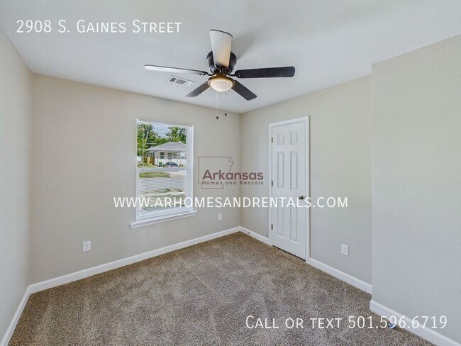 Building Photo - 2908 S Gaines St