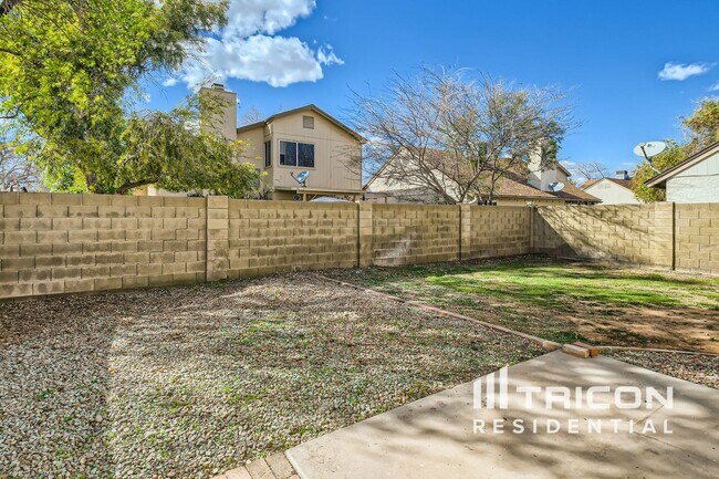 Building Photo - 5072 W Boston Way S