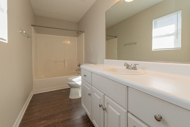 Building Photo - 3609 Stanton Ct