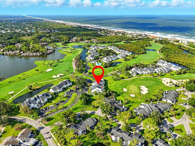 Building Photo - 16 Cove Rd