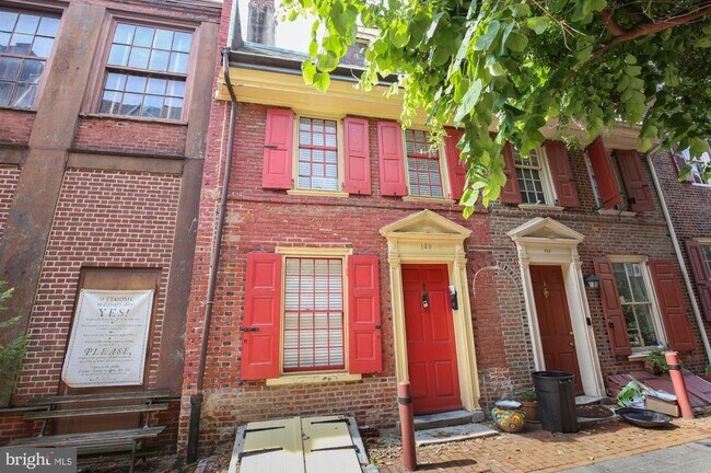 Building Photo - 130 Elfreth's Alley