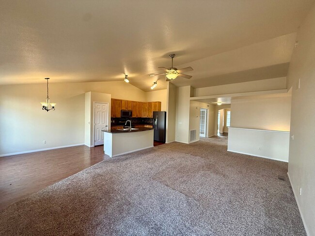 Building Photo - 3 bedroom, 2 Bath Ranch Home with 2 Car Attached Garage (WEEKLY MOWING INCLUDED) in South Fort Co...