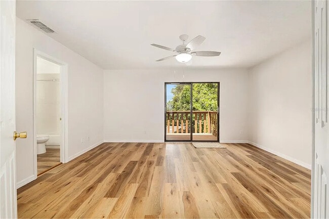 Building Photo - 4724 SW 67th Terrace
