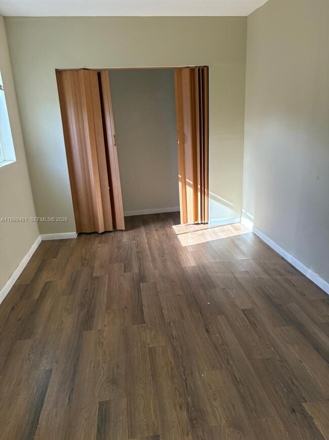 Building Photo - 1384 NW 27th St