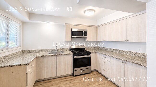 Building Photo - 1328 N Sunshine Way
