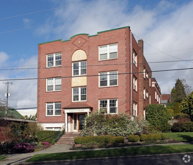 Primary Photo - Hamlin House