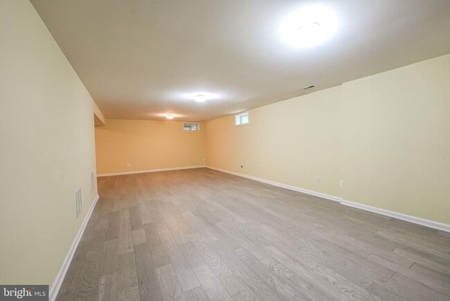 Building Photo - 7683 Henry Knox Dr