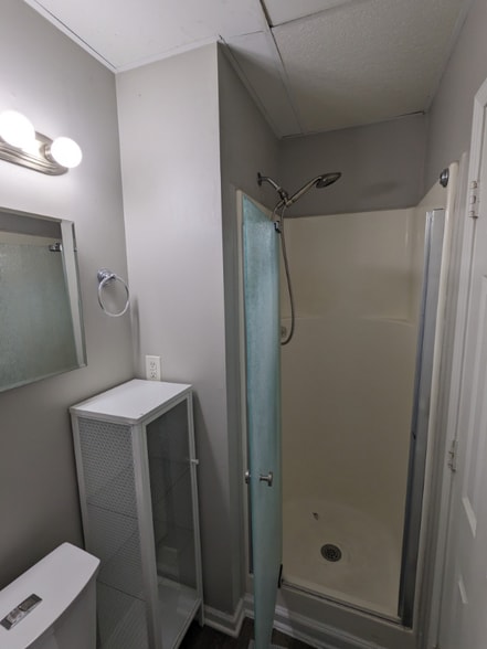 Building Photo - 1344 S Belmont Ave