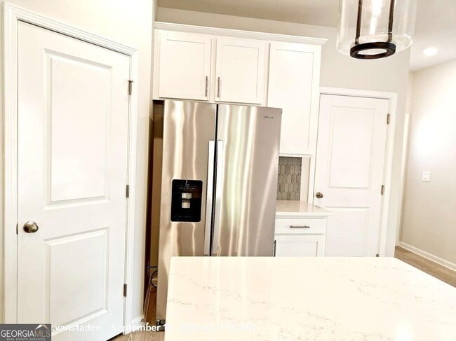 Building Photo - 2111 Avalon Rdg
