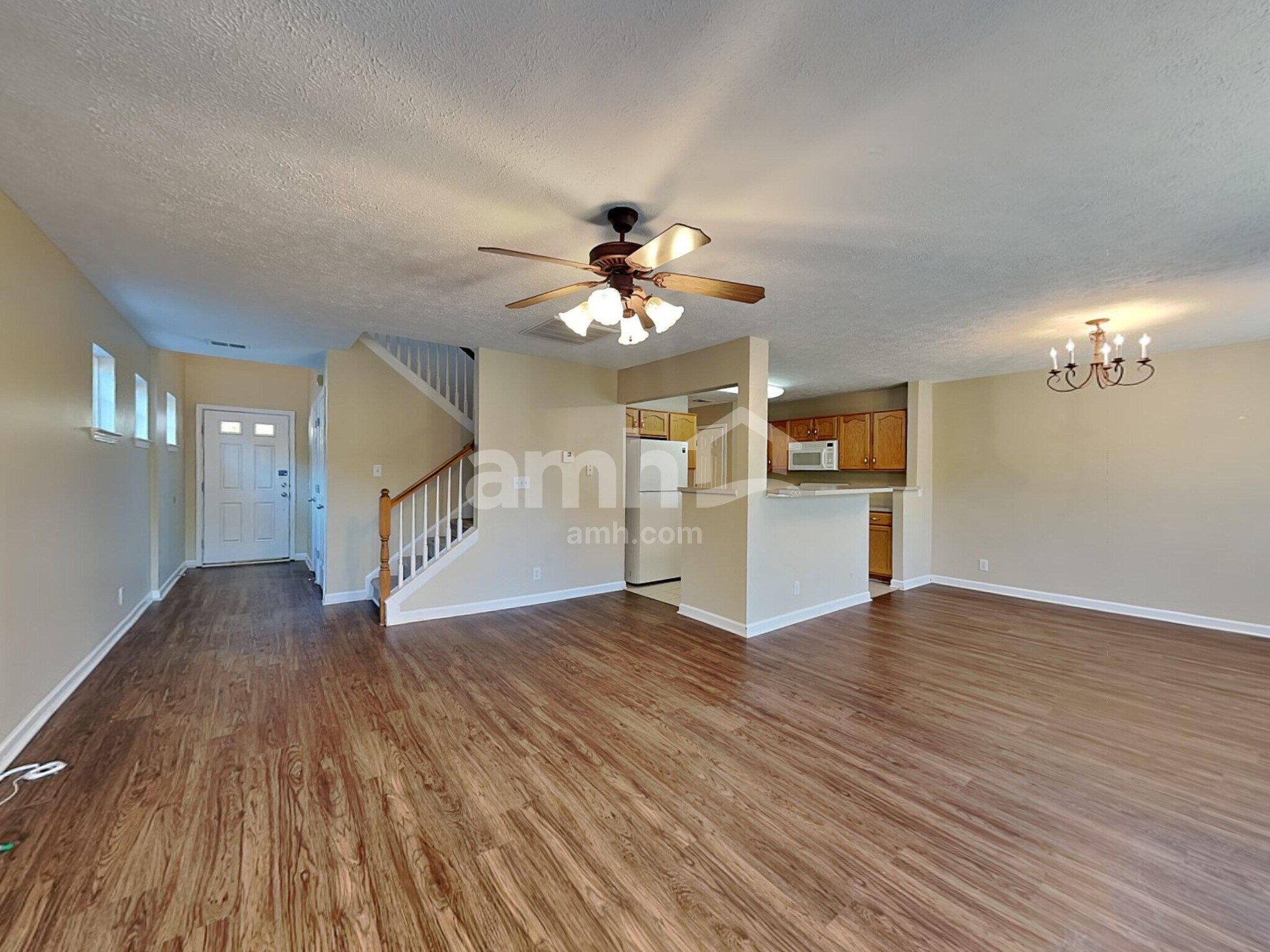 Building Photo - 2615 River Meade Way