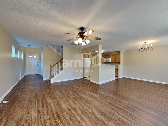 Building Photo - 2615 River Meade Way