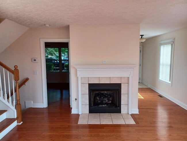 Building Photo - 365 Tall Oak Blvd NW