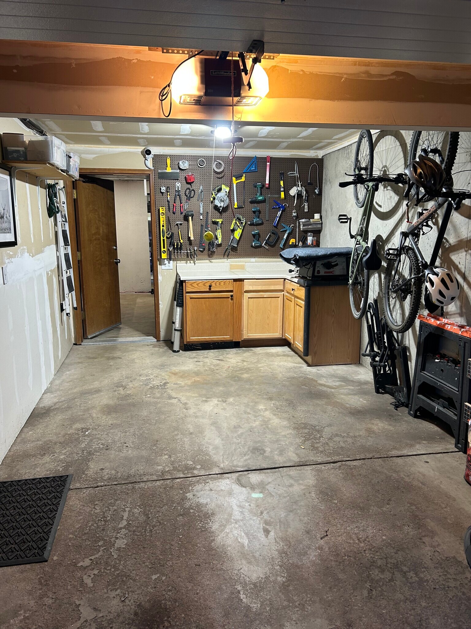 Building Photo - 1818 S Quebec Way