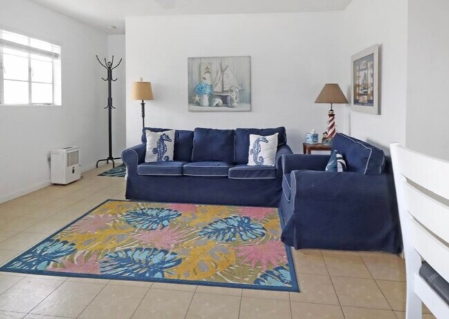 Building Photo - 6004 Avenue T