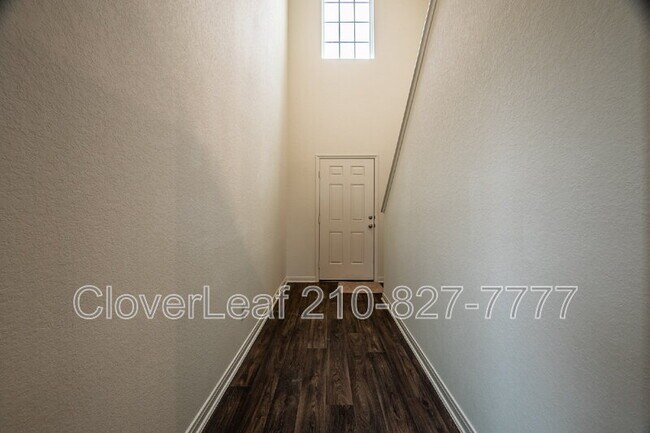 Building Photo - 772 Shoal Crk