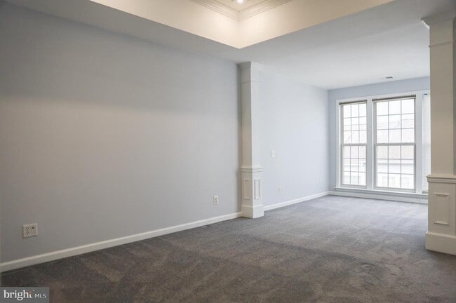 Building Photo - 6324 Locust Tree Ln