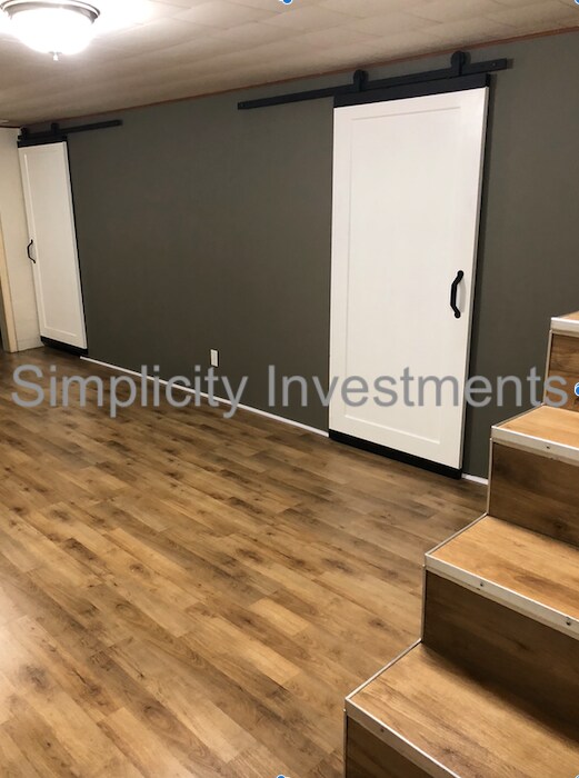 Building Photo - 707 25th St SE