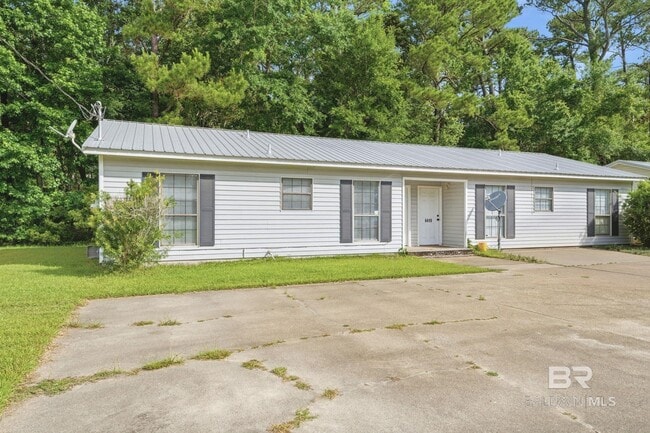 Building Photo - 6413 Schoel Ln