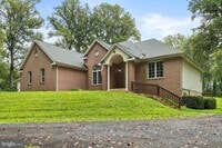 Building Photo - 41433 Red Hill Rd
