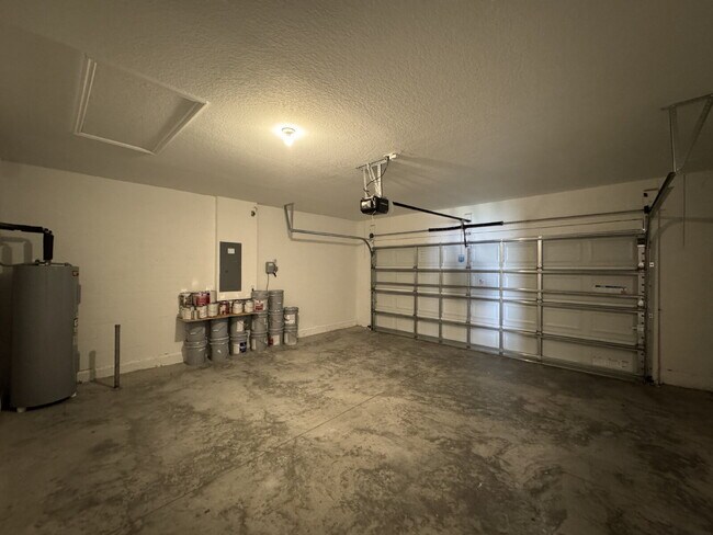 Building Photo - 5345 Oxford Gray Rd