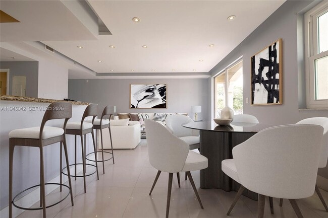 Building Photo - 8826 W Flagler St