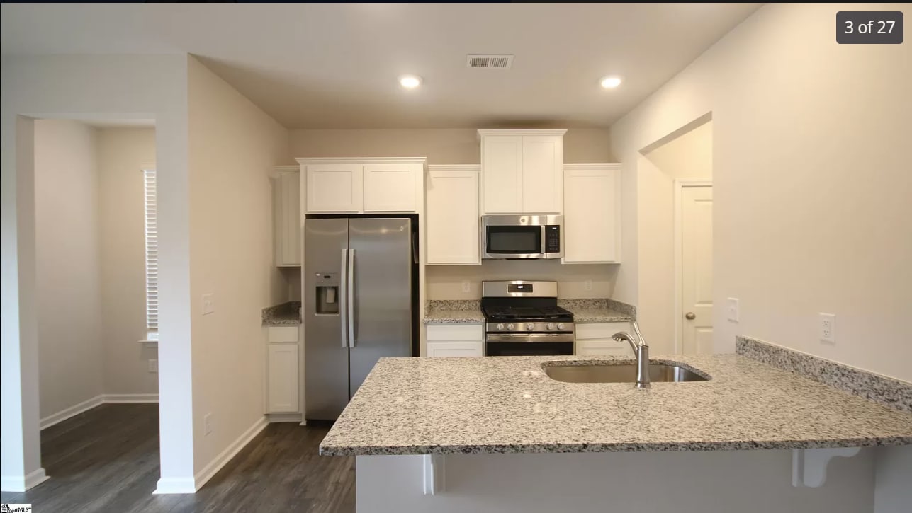 Building Photo - 3062 Hillgate Trl