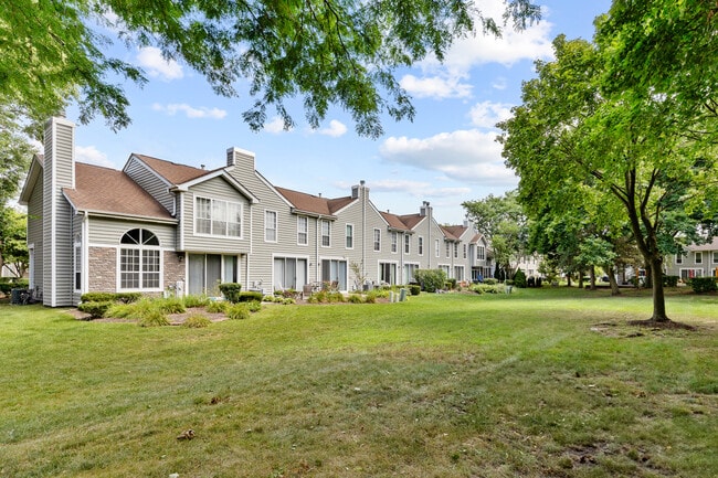 Building Photo - 1171 Regency Dr