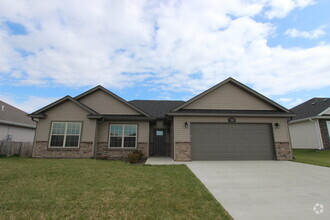 Building Photo - 721 Promenade Dr