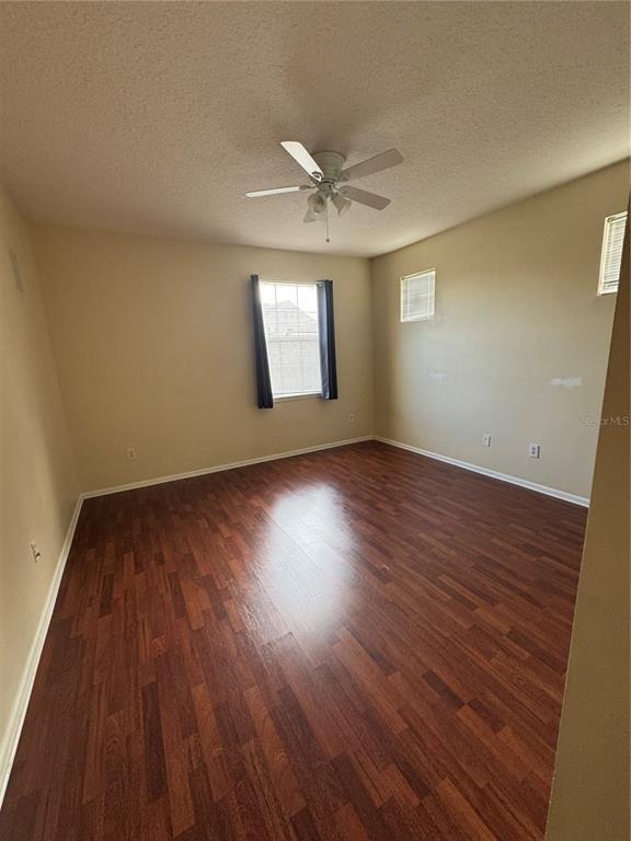 Building Photo - 14214 Fredricksburg Dr