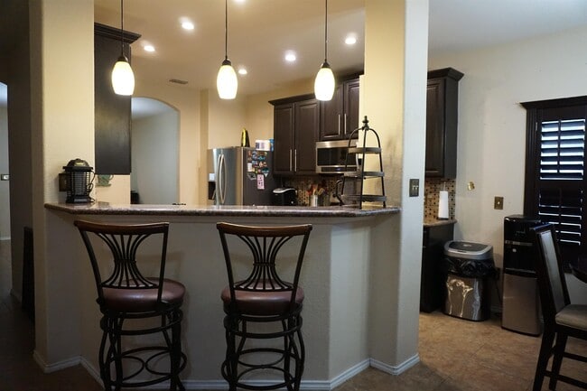 Building Photo - 336 Sabal Loop