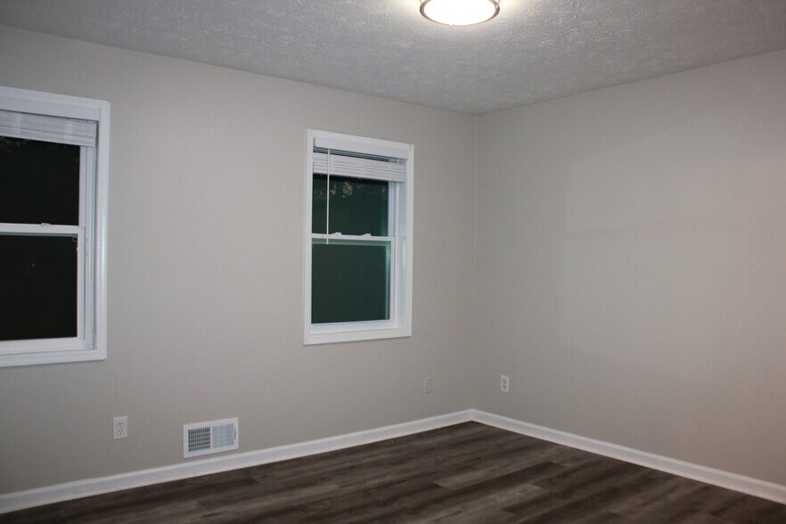 Building Photo - 4237 Dejohns Way
