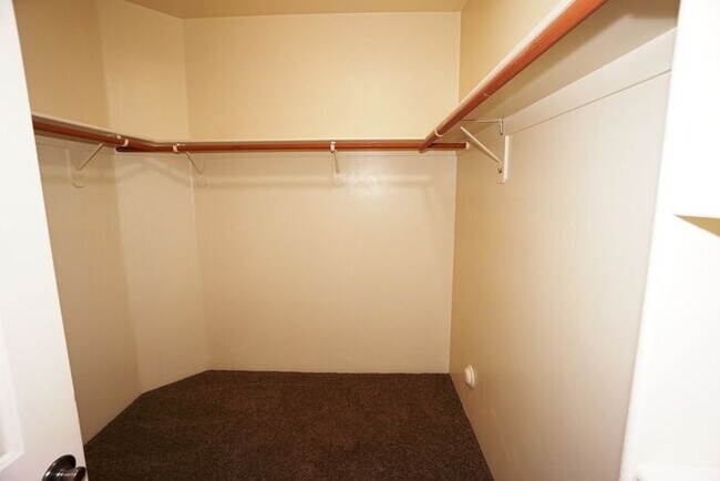 Building Photo - Pending/ Rented - Spacious 3BR East Tucson Home | 1,889 SQFT & 2-Car Garage