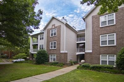 Building Photo - 2701 Selwyn Ave