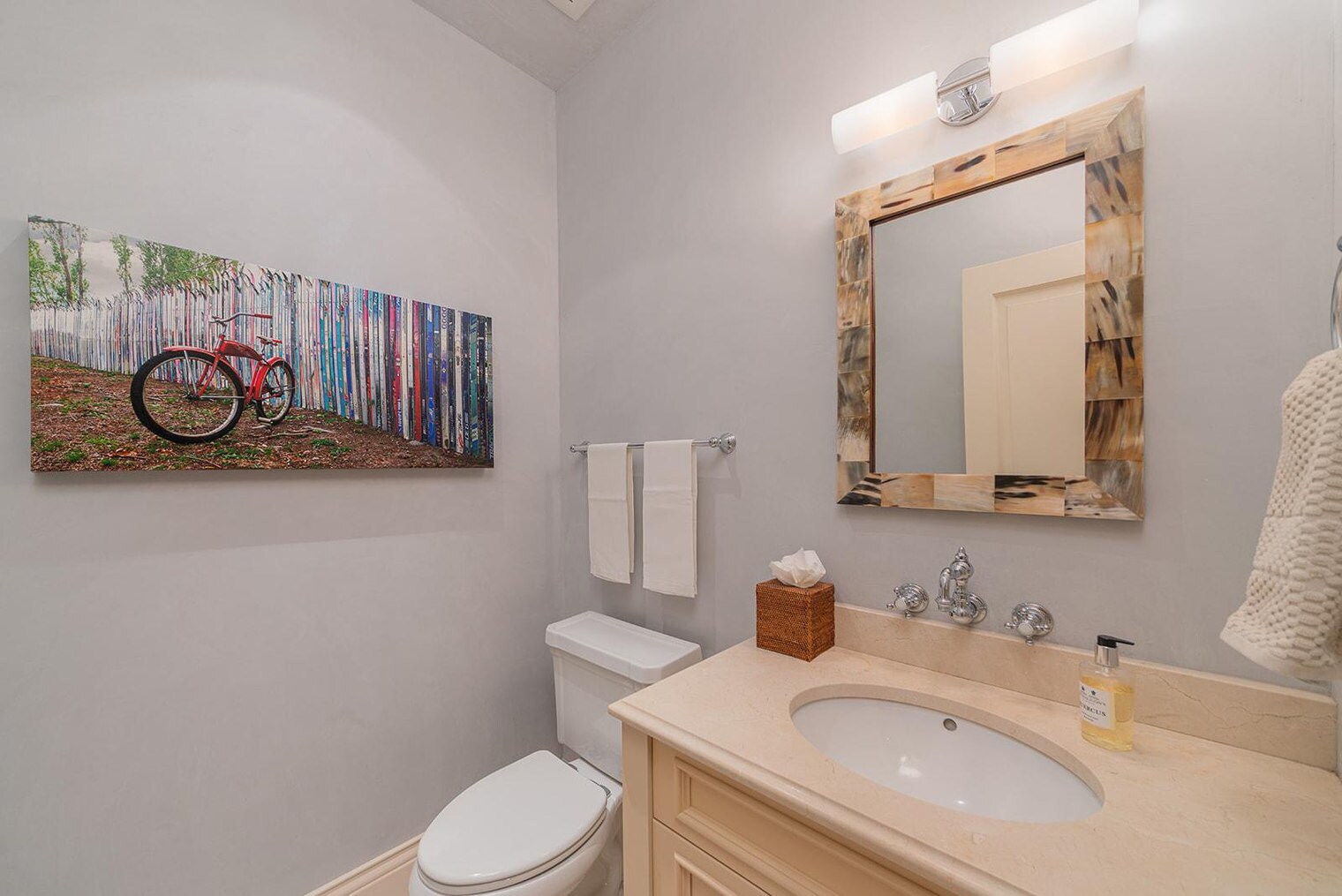 Building Photo - 605 W Colorado Ave