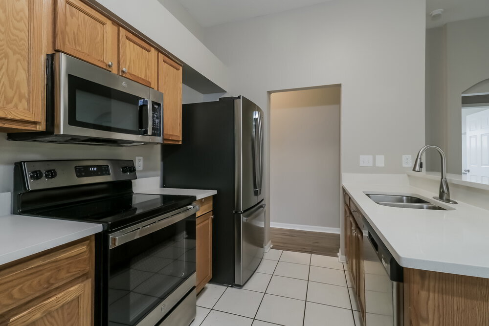 Building Photo - 30511 Midtown Ct
